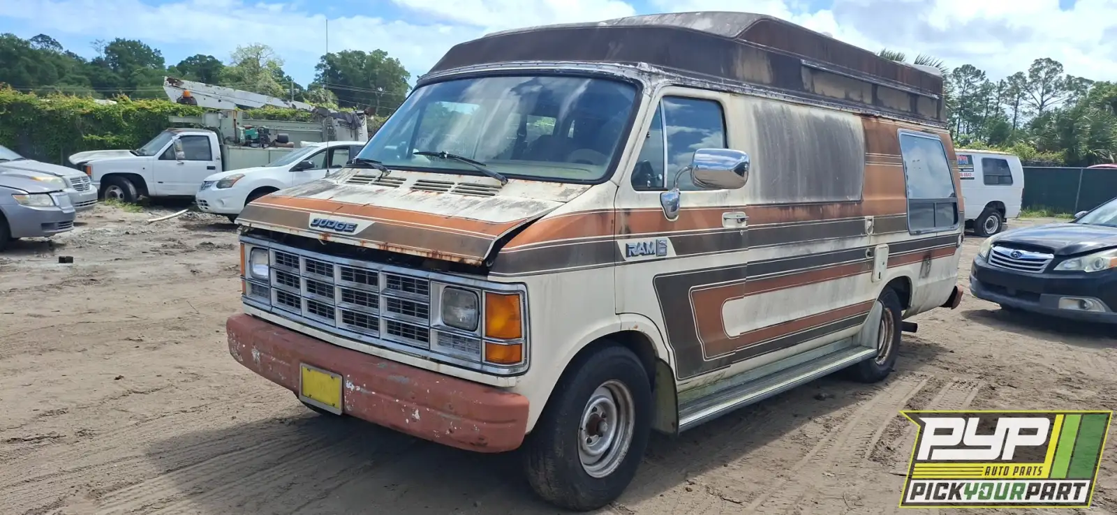 Photo of 1988 Dodge B250