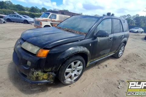 Photo of 2004 Saturn Vue
