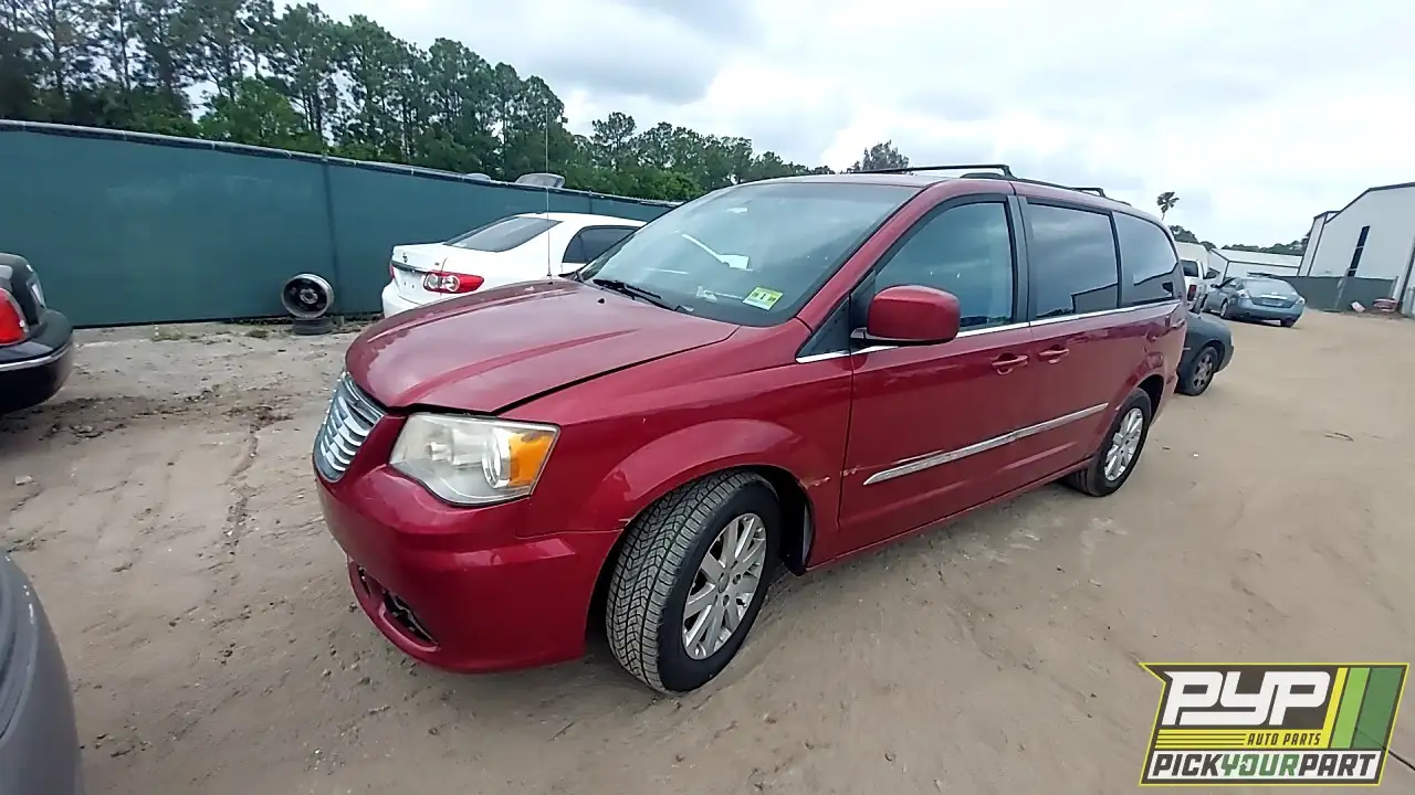 Photo of 2014 Chrysler Town & Country