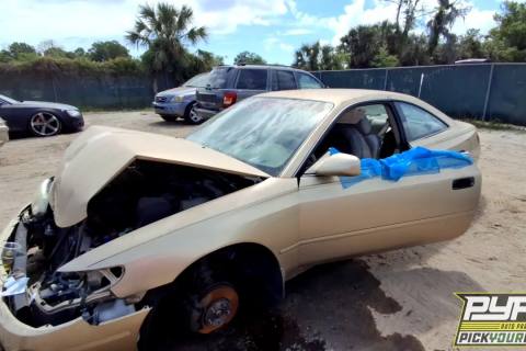 Photo of 2002 Toyota Solara