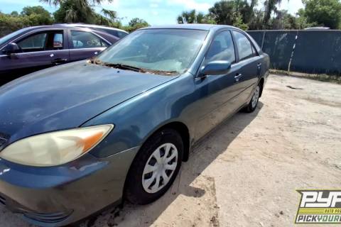 Photo of 2003 Toyota Camry