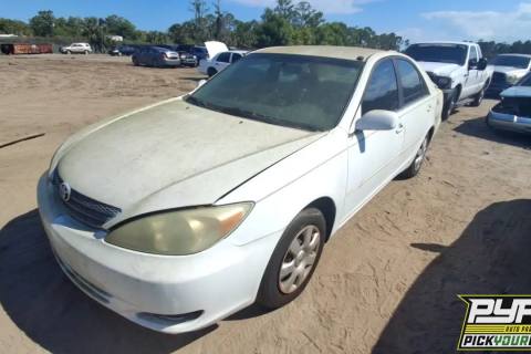 Photo of 2004 Toyota Camry