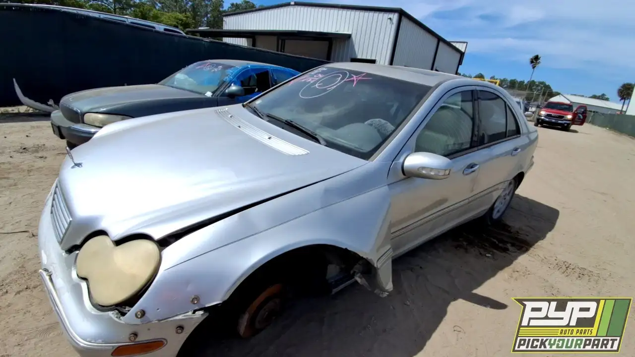 Photo of 2004 Mercedes-Benz C240