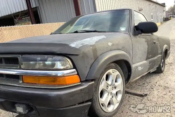 Photo of 2000 Chevrolet S10 Pickup
