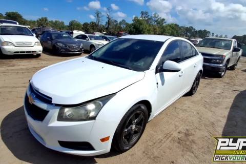 Photo of 2014 Chevrolet Cruze
