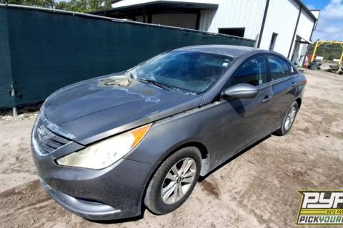 Photo of 2013 Hyundai Sonata