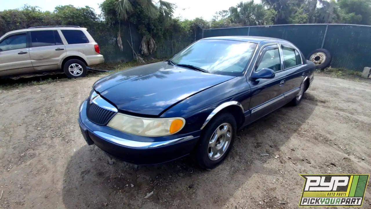 Photo of 2001 Lincoln Continental