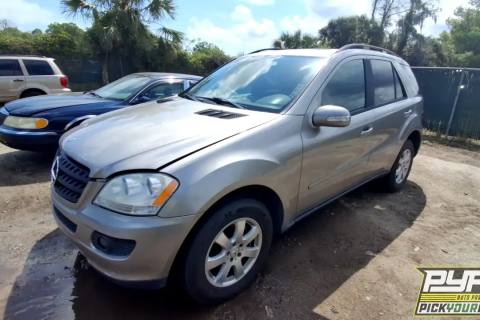 Photo of 2006 Mercedes-Benz Ml350