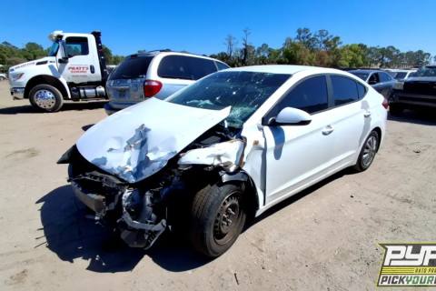 Photo of 2017 Hyundai Elantra
