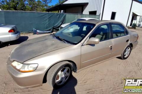 Photo of 2000 Honda Accord