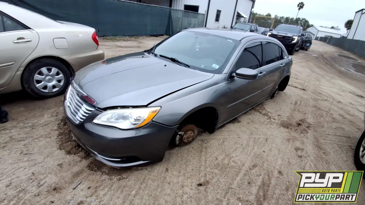 Photo of 2013 Chrysler 200