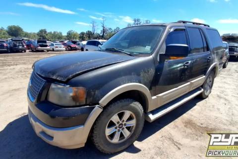 Photo of 2005 Ford Expedition