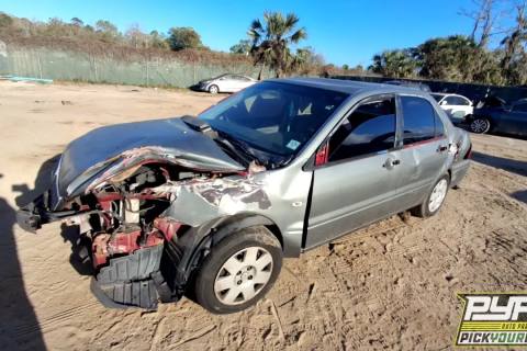 Photo of 2002 Mitsubishi Lancer