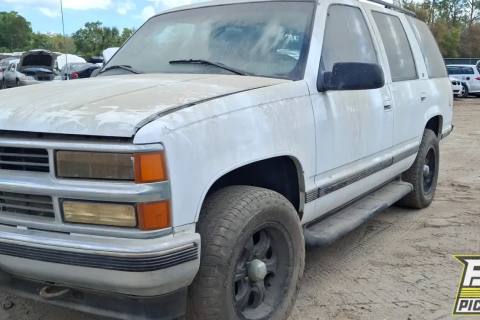 Photo of 1998 Chevrolet Tahoe