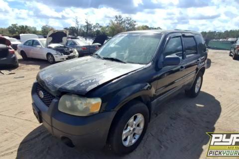 Photo of 2005 Ford Escape