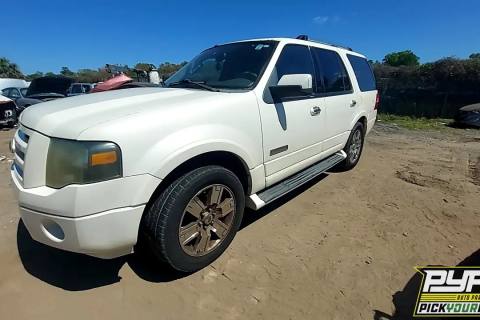 Photo of 2008 Ford Expedition