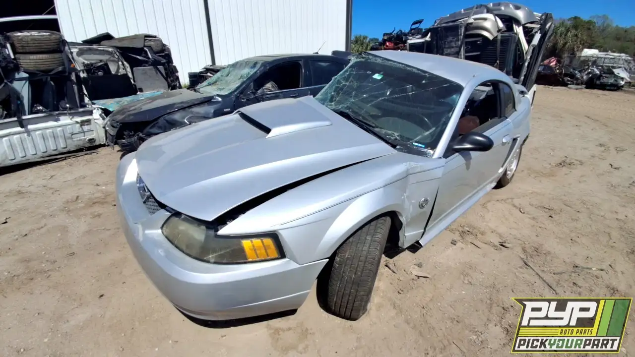 Photo of 2004 Ford Mustang