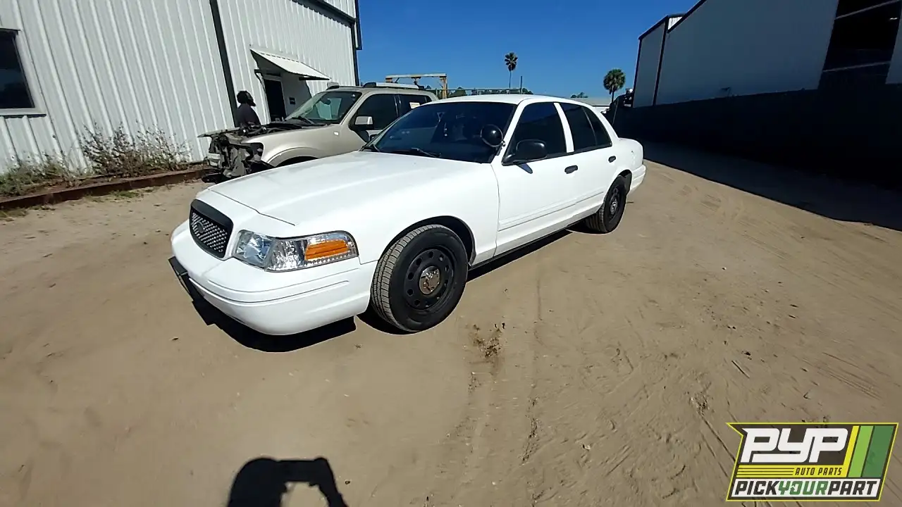 Photo of 2010 Ford Crown Victoria