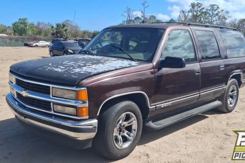 Photo of 1996 Chevrolet C1500 Suburban