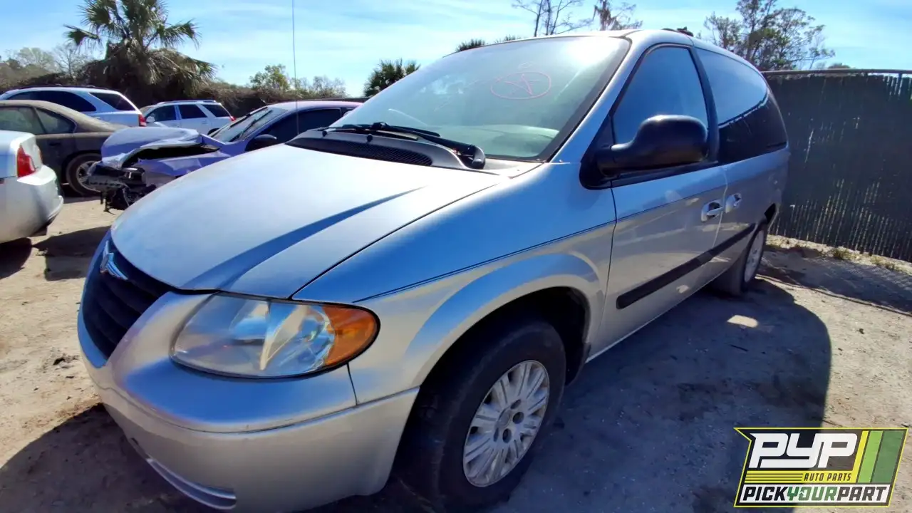 Photo of 2006 Chrysler Town & Country