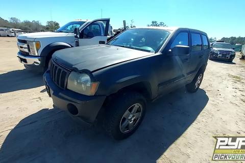 Photo of 2005 Jeep Grand Cherokee