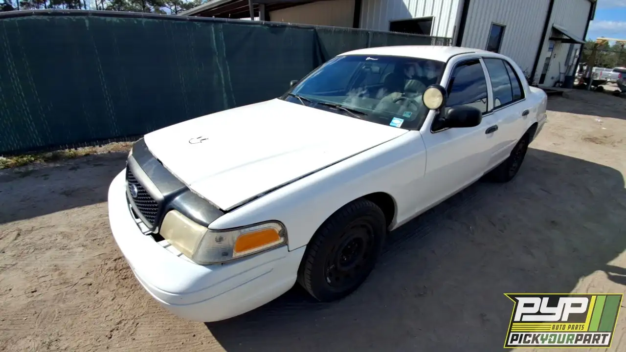 Photo of 2003 Ford Crown Victoria