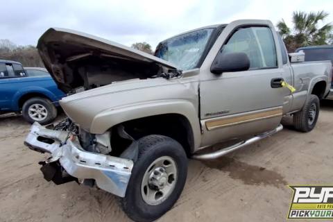 Photo of 2003 Chevrolet Silverado 2500 Hd