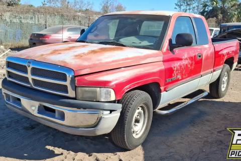 Photo of 1999 Dodge Ram 1500