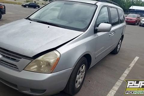 Photo of 2008 Kia Sedona