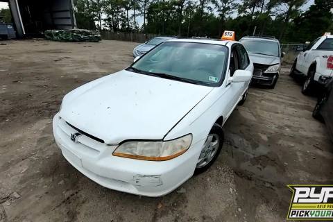 Photo of 2000 Honda Accord