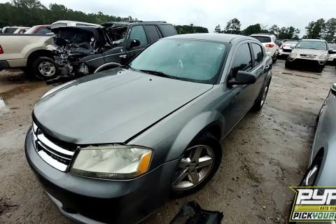 Photo of 2012 Dodge Avenger