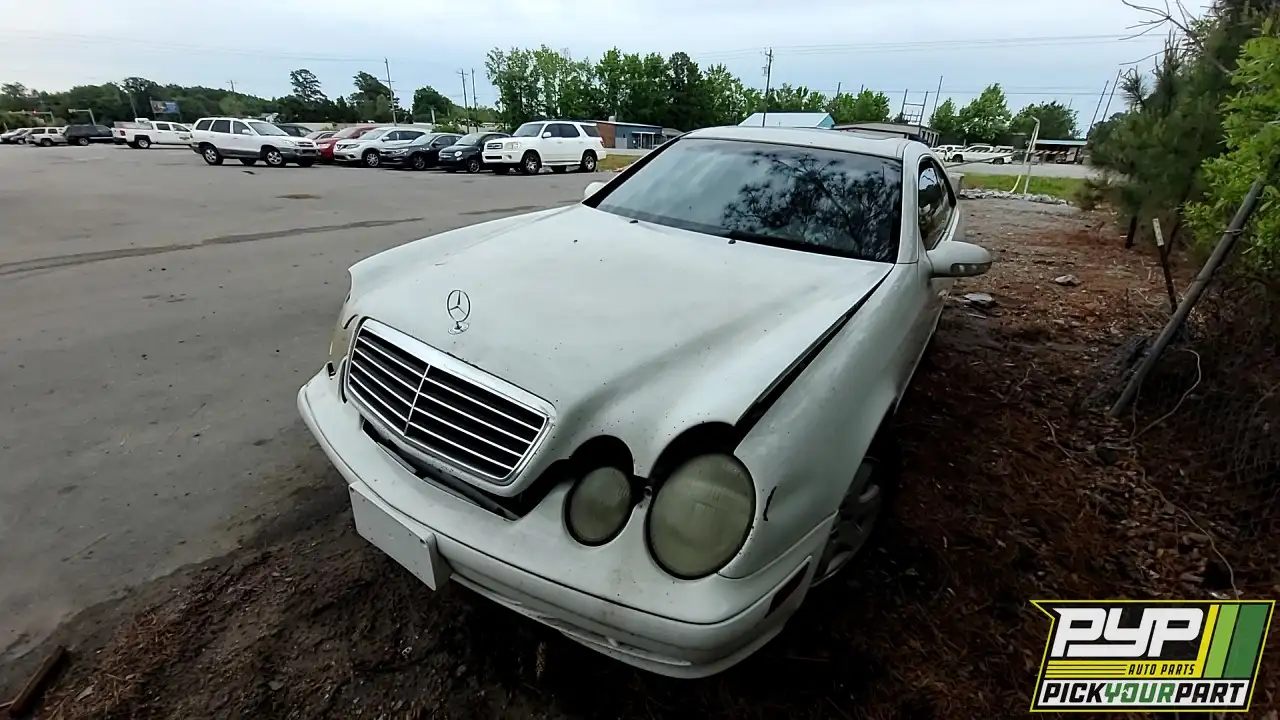 Photo of 2000 Mercedes-Benz Clk320