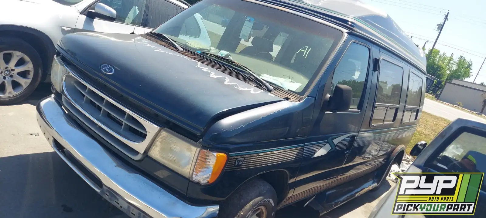 Photo of 1998 Ford E-150 Econoline