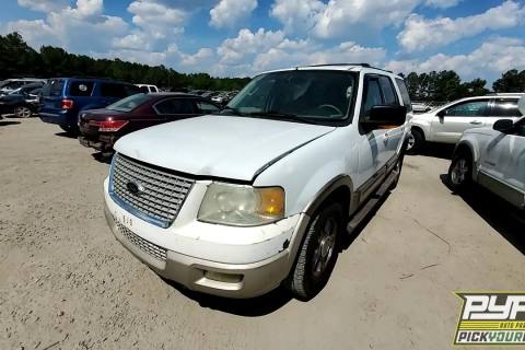 Photo of 2003 Ford Expedition