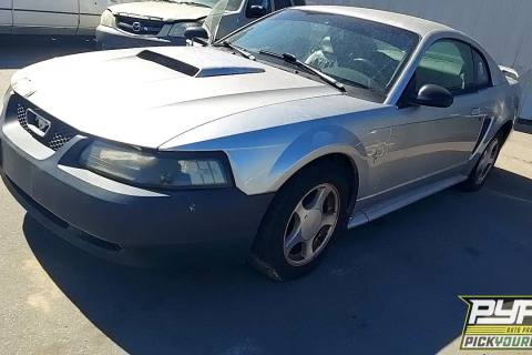 Photo of 2003 Ford Mustang