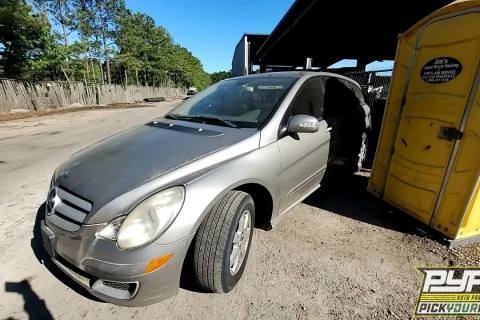 Photo of 2006 Mercedes-Benz R350