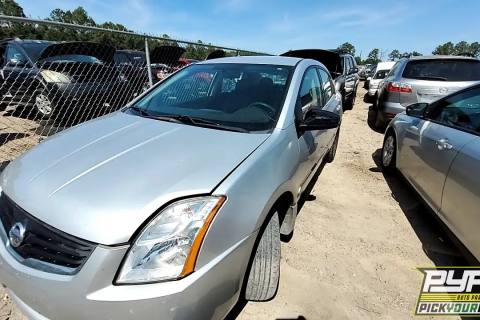 Photo of 2010 Nissan Sentra