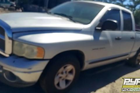 Photo of 2002 Dodge Ram 1500