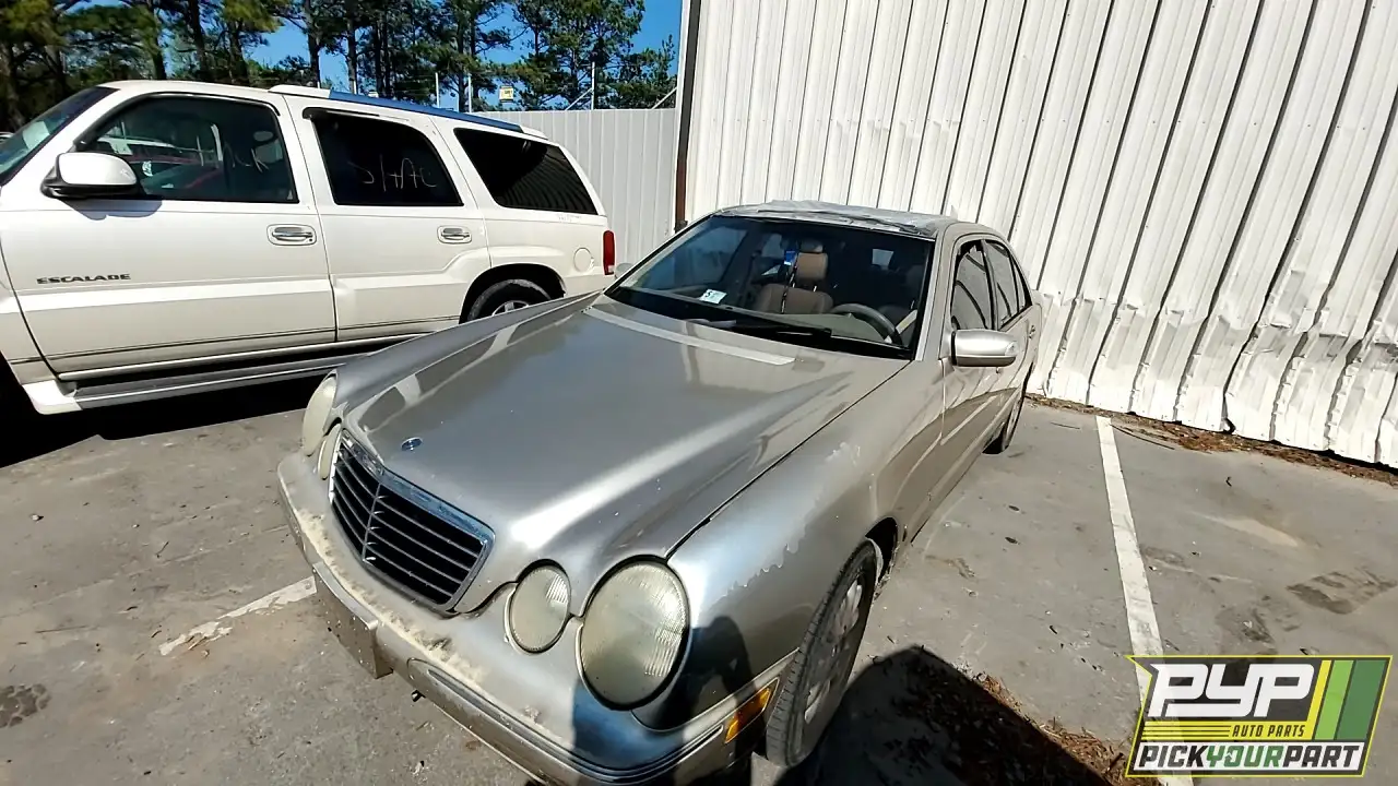 Photo of 2002 Mercedes-Benz E320