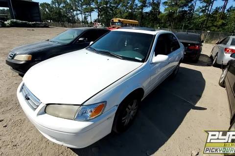 Photo of 2001 Toyota Camry