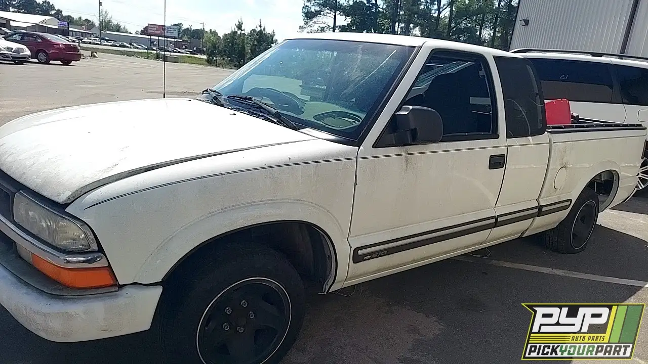 Photo of 2000 Chevrolet S10
