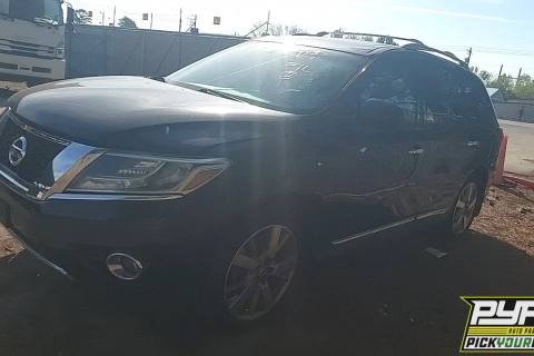 Photo of 2013 Nissan Pathfinder