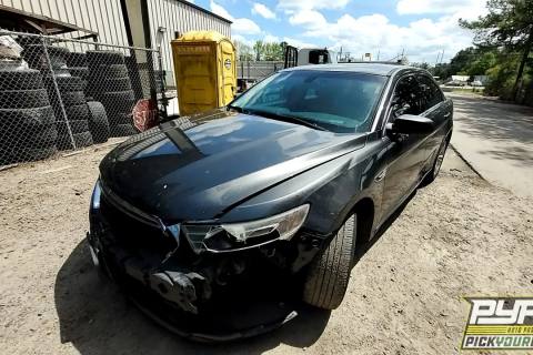 Photo of 2016 Ford Taurus