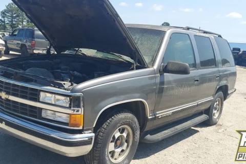 Photo of 1999 Chevrolet Tahoe