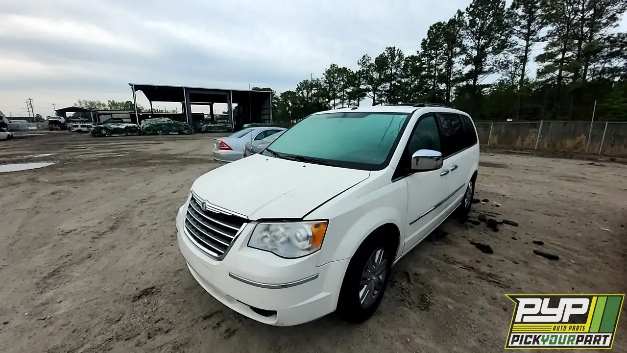 Photo of 2009 Chrysler Town & Country