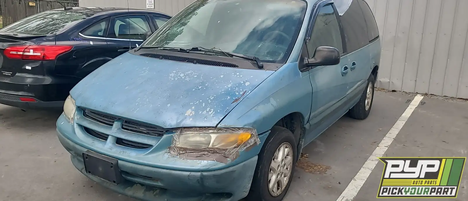 Photo of 1999 Dodge Caravan