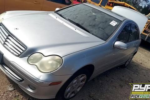 Photo of 2005 Mercedes-Benz C240
