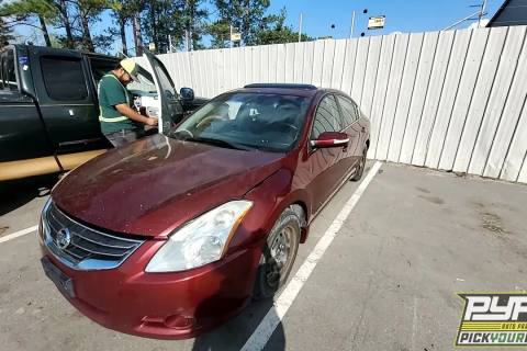 Photo of 2011 Nissan Altima