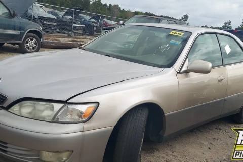 Photo of 1998 Lexus Es300