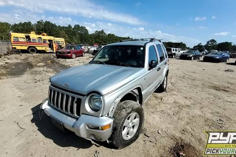 Photo of 2004 Jeep Liberty
